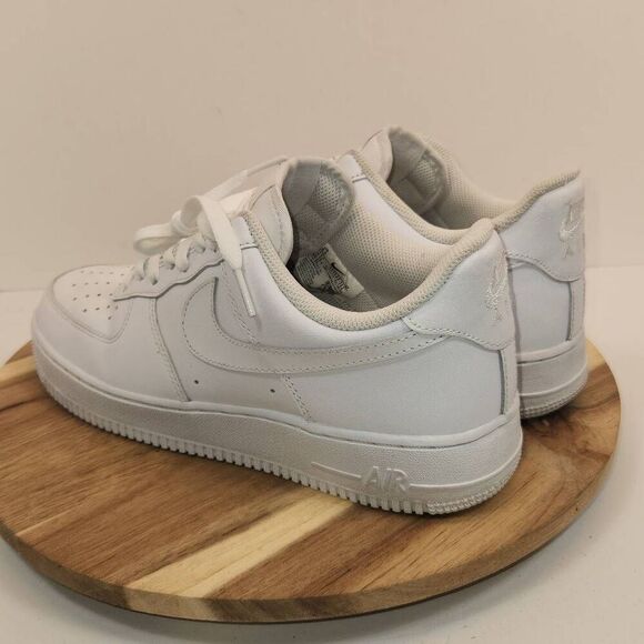 Nike AF1 Air Force 1 '07 Low Mens Size 9.5 White 315122-111 - Picture 5 of 10